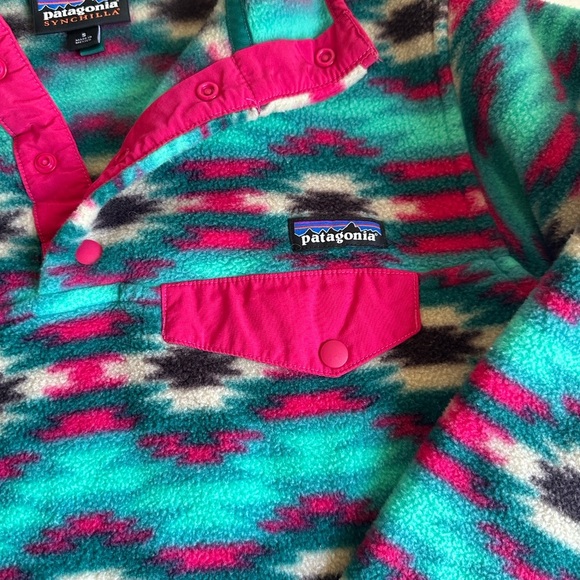 Patagonia Women's Vibrant Patterned Fleece Sweater - Picture 3 of 5